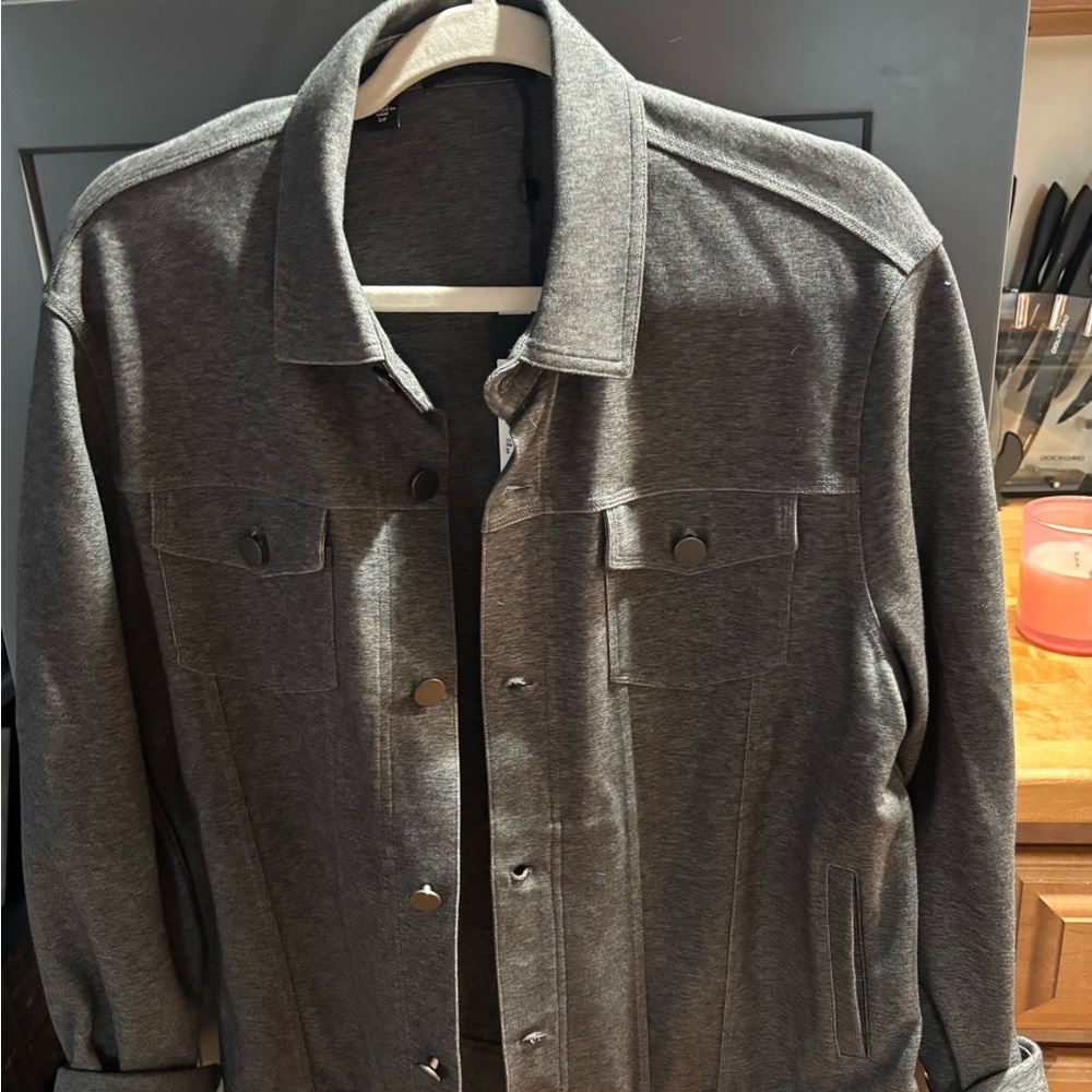 New with tags! Raffi womens Heather Gray Lightweight Jacket - small